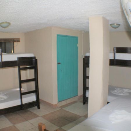 Blue Iguana Hotel Samara Bagian luar foto