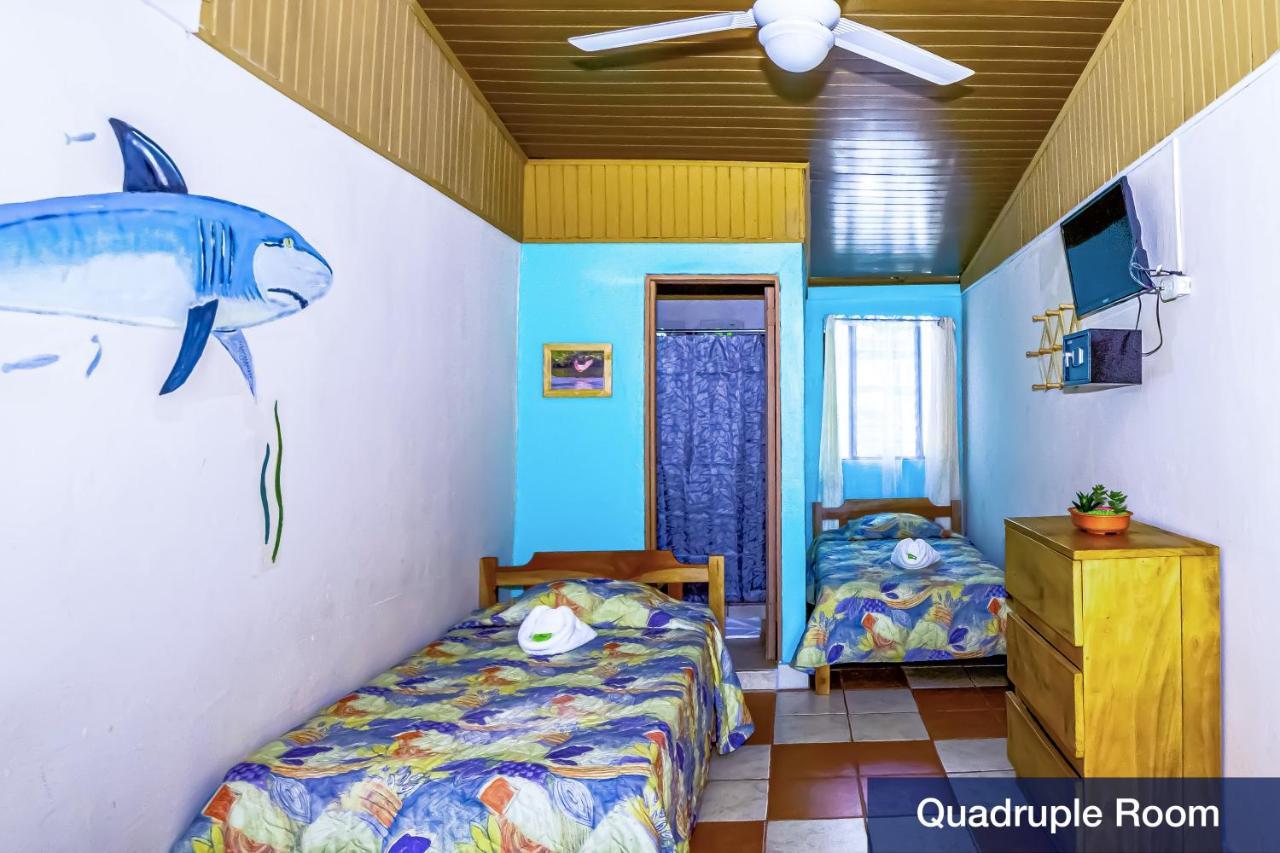 Blue Iguana Hotel Samara Bagian luar foto